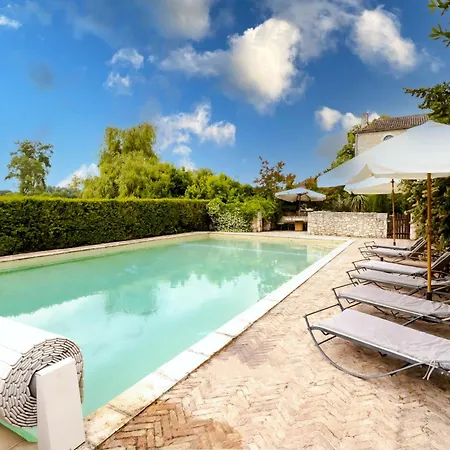 Chez Jacquou * Bouniagues